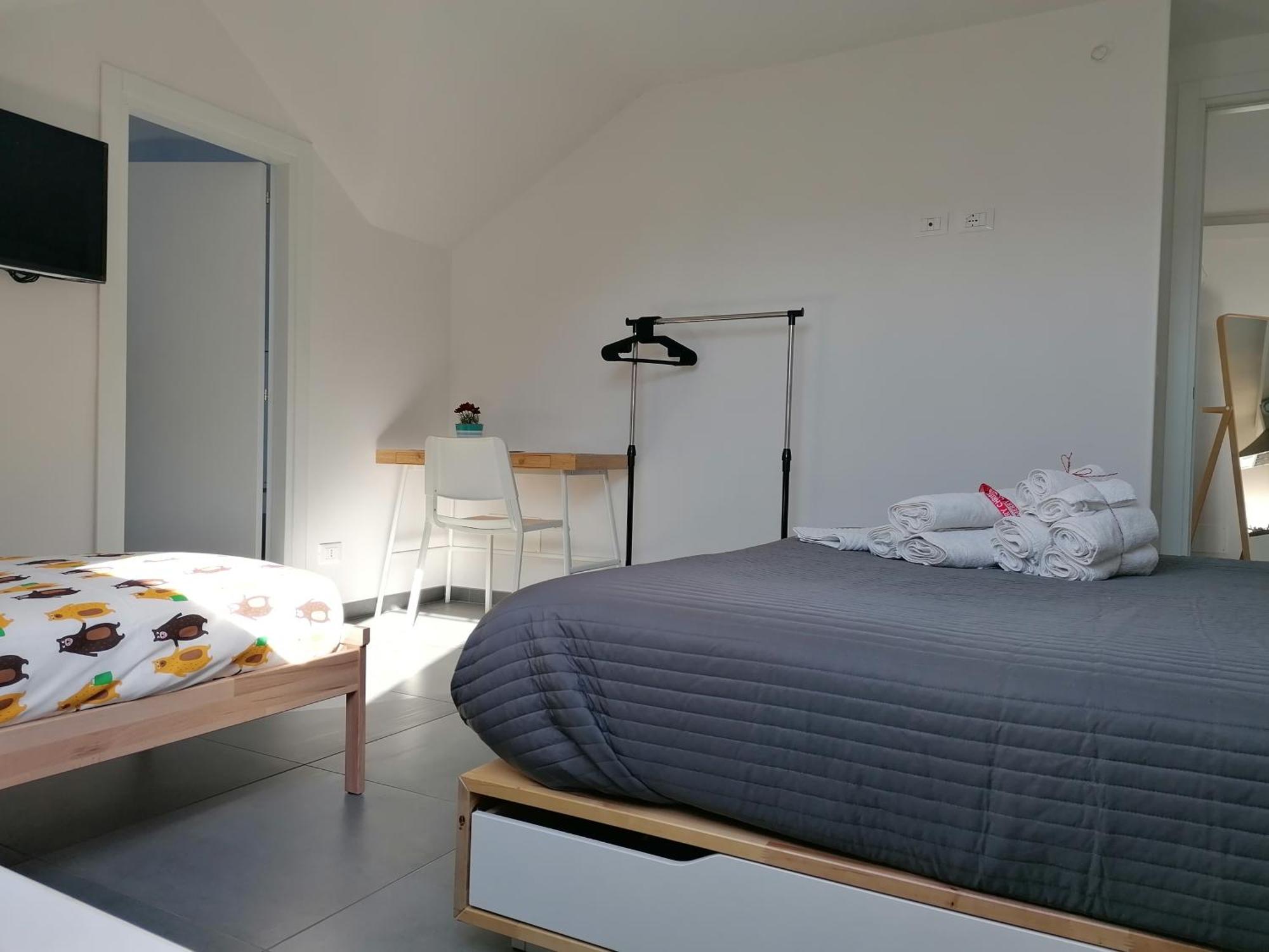 Tivoli Shortlets - Catania Hotell San Gregorio di Catania Rum bild