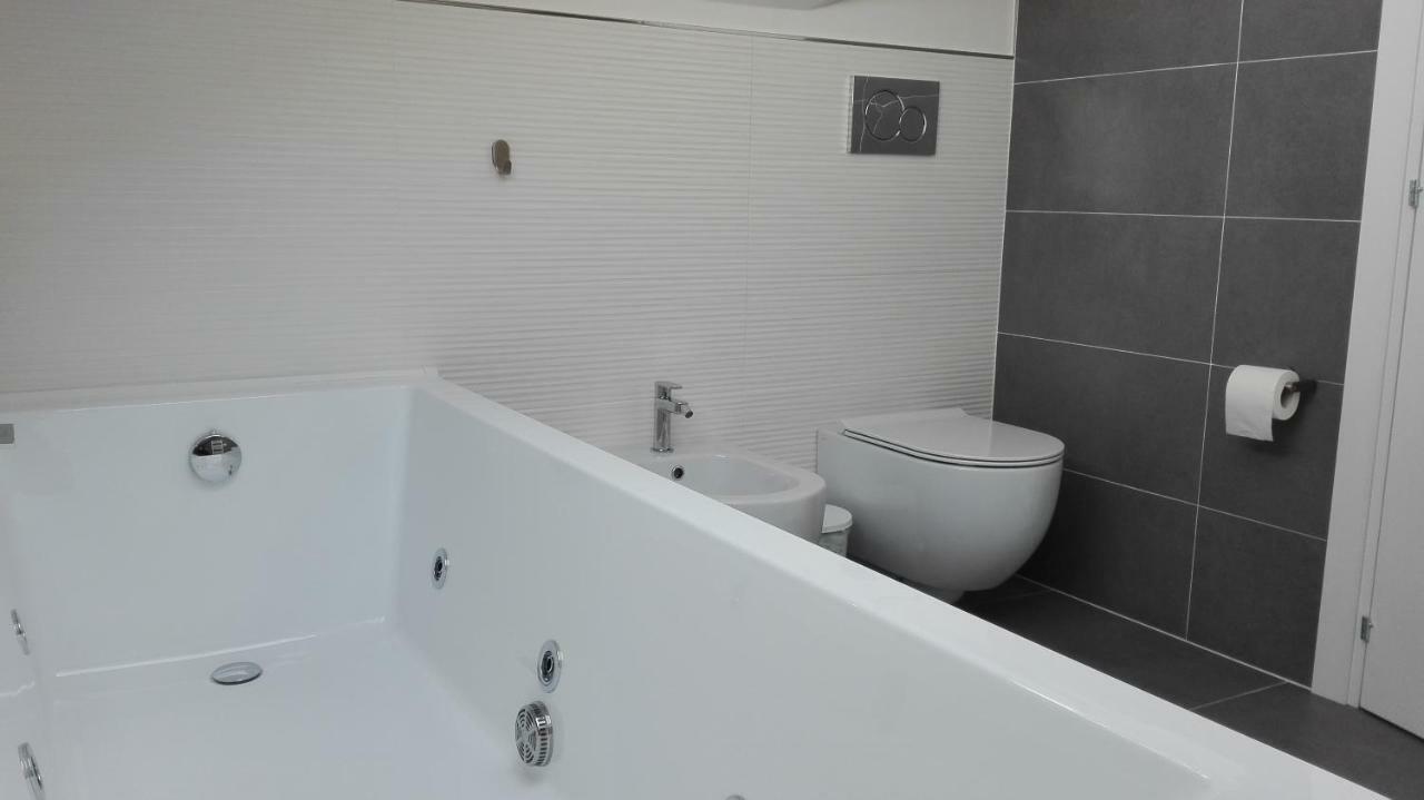 Tivoli Shortlets - Catania Hotell San Gregorio di Catania Exteriör bild